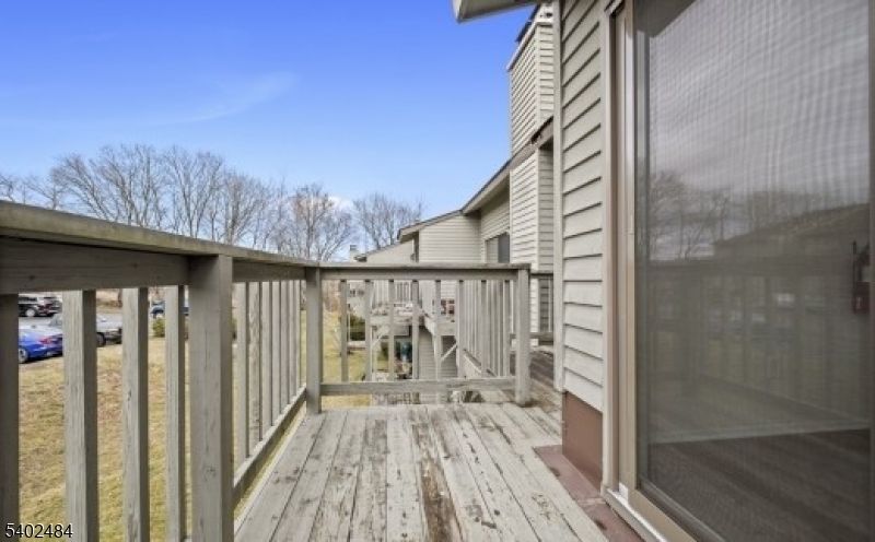 Exterior, Wood Texture Flooring