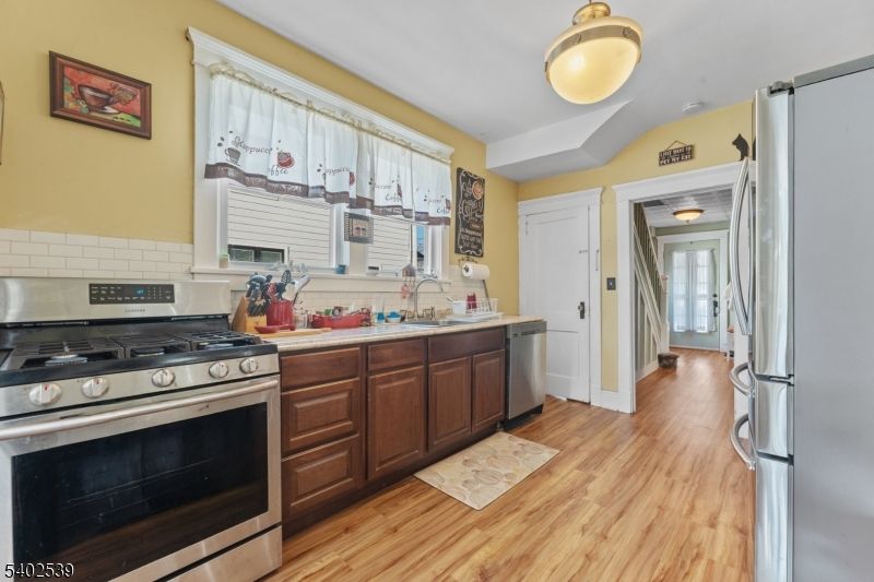 Interior, Kitchen, Stainless Steel Appliances, Wood Texture Flooring