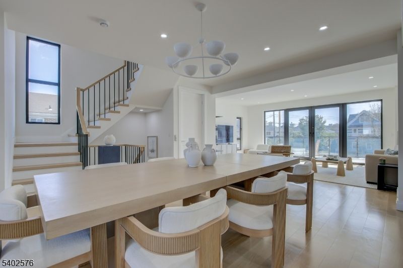 Dining room, Interior, Living room, Pendant Lights, Recessed Lighting, Wood Texture Flooring