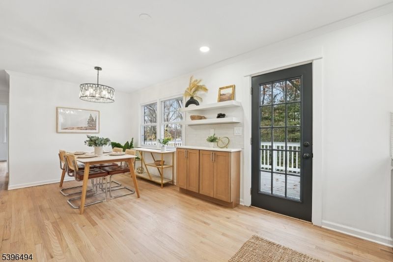 Dining room, Interior, Pendant Lights, Recessed Lighting, Wood Texture Flooring