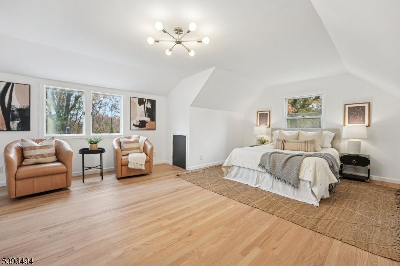 Bedroom, Interior, Pendant Lights, Wood Texture Flooring