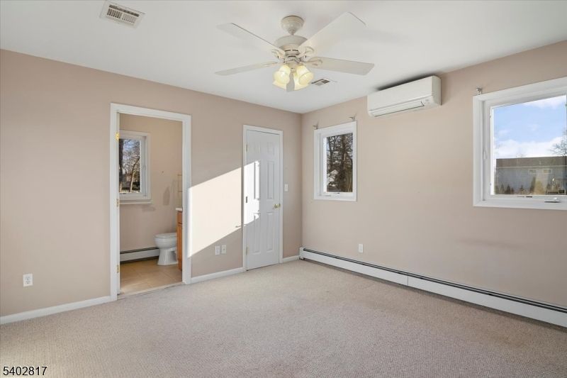 Bathroom, Empty room, Interior
