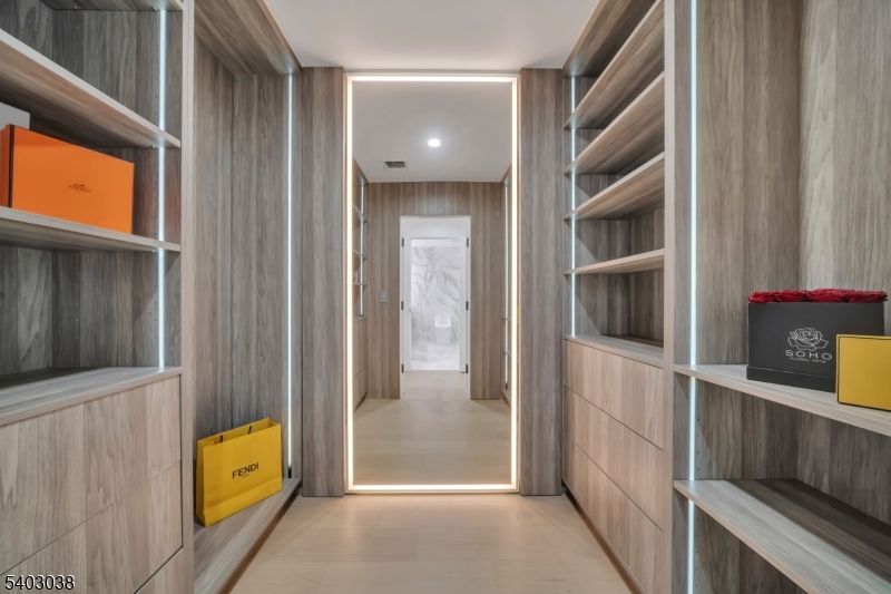 Interior, Recessed Lighting