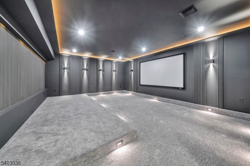 Empty room, Interior, Projection Screen, Recessed Lighting, Theatre Room