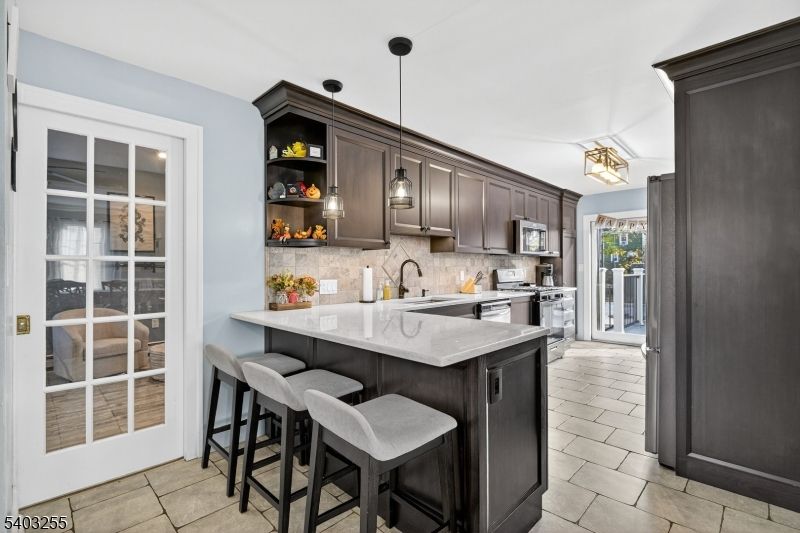 Interior, Kitchen, Pendant Lights