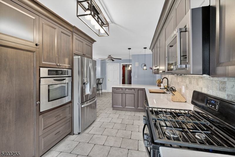 Interior, Kitchen, Pendant Lights, Stainless Steel Appliances
