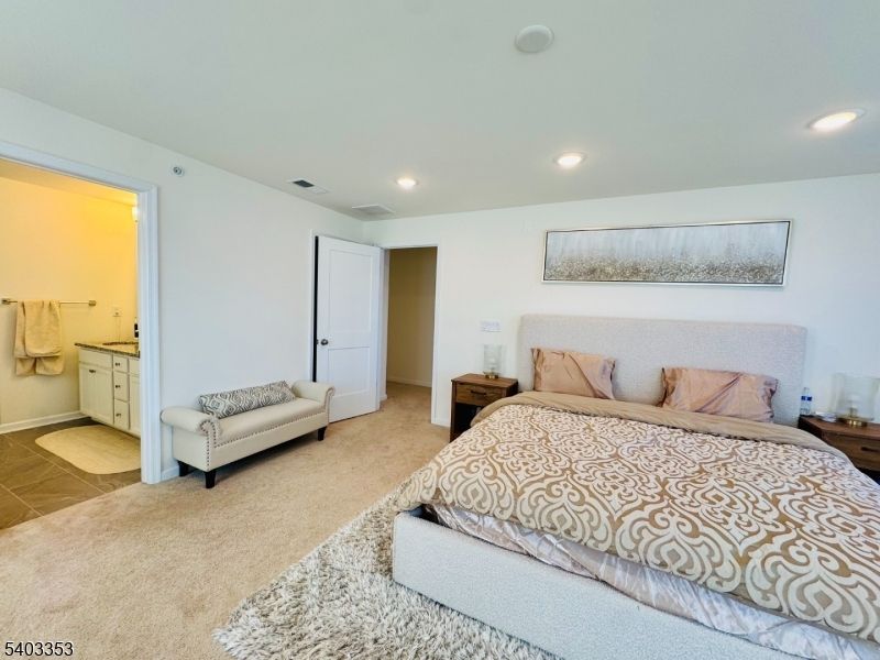 Bedroom, Interior, Recessed Lighting