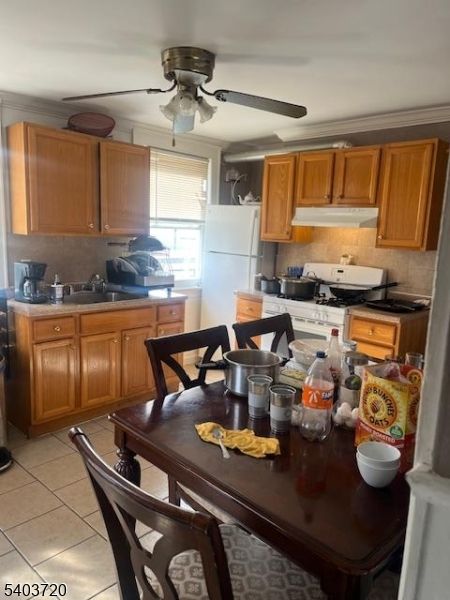 Dining room, Interior, Kitchen