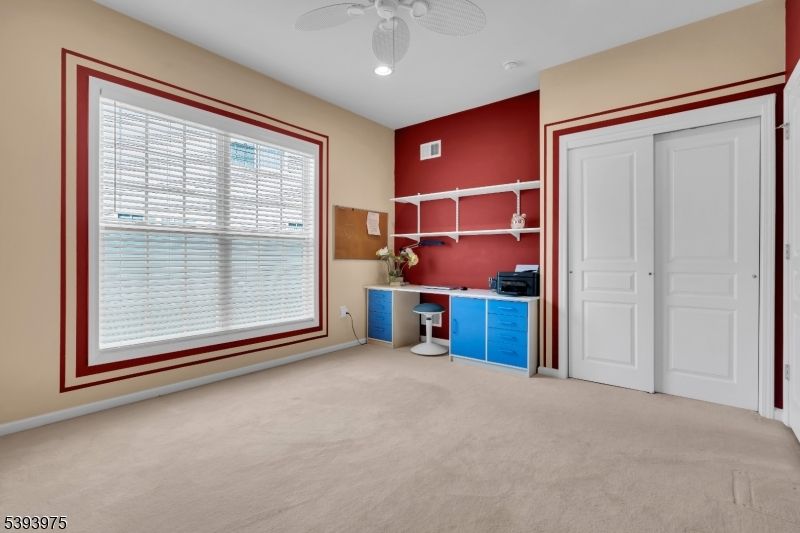 Empty room, Home Office, Interior, Recessed Lighting