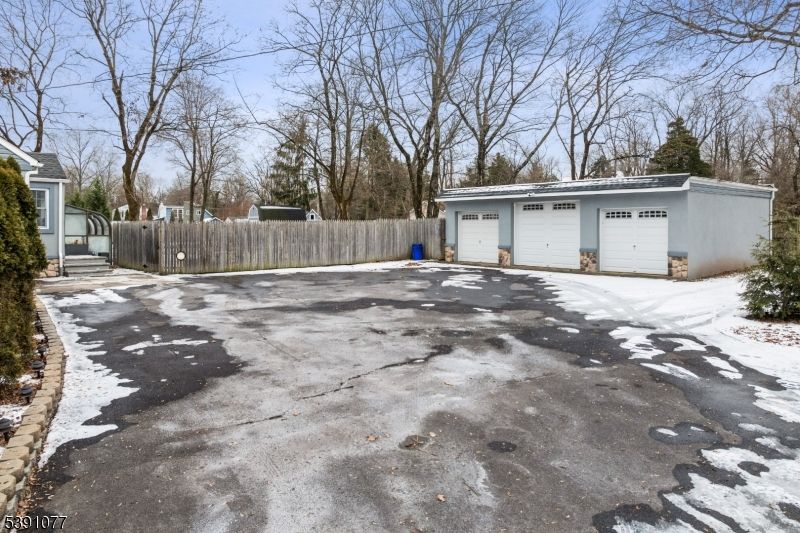 Backyard, Detached Garage, Exterior