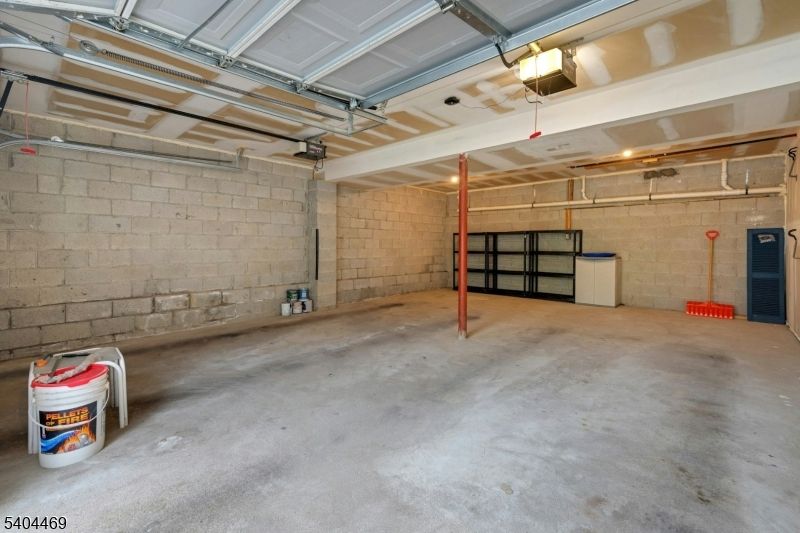 Garage, Interior, Stone Walls