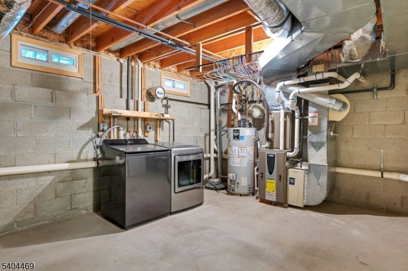 Interior, Stone Walls, Washer, Wooden Beams