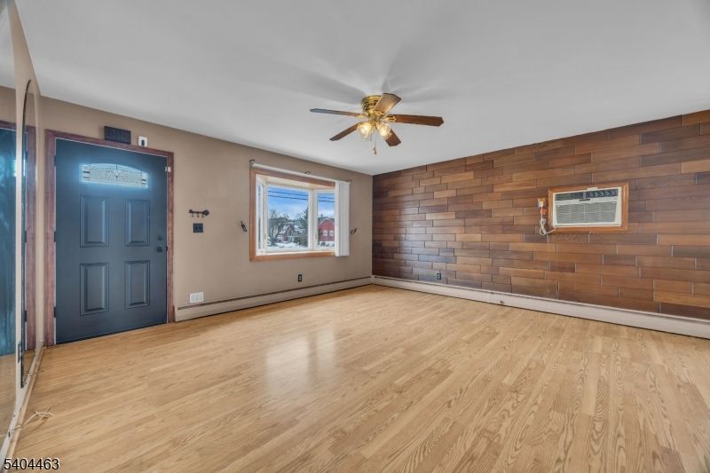 Empty room, Interior, Wood Texture Flooring, Wooden Walls