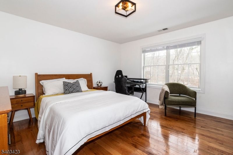 Bedroom, Home Office, Interior, Wood Texture Flooring