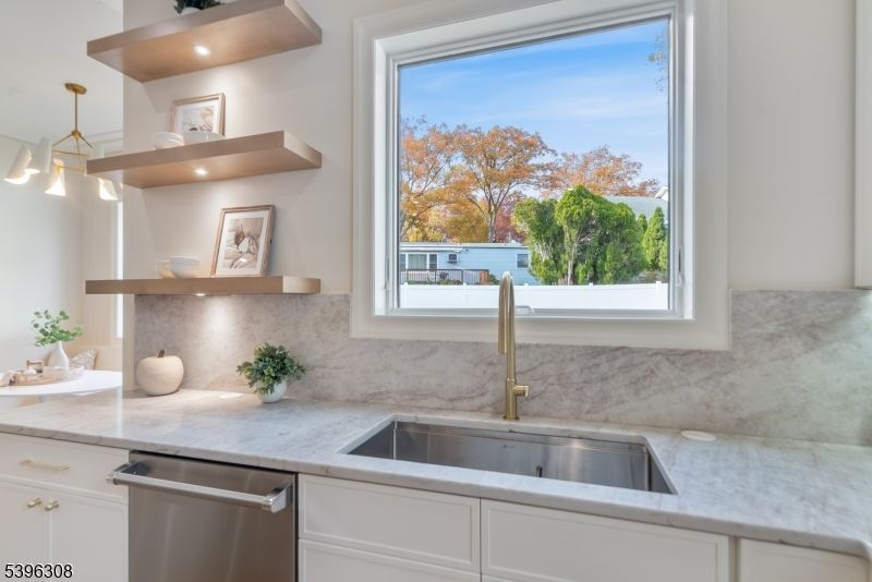 Interior, Kitchen, Pendant Lights