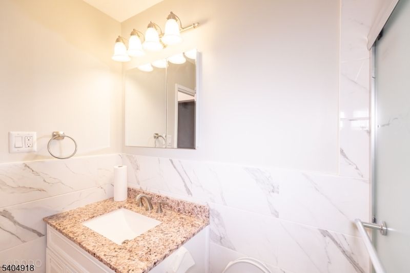 Bathroom, Interior, Marble Walls