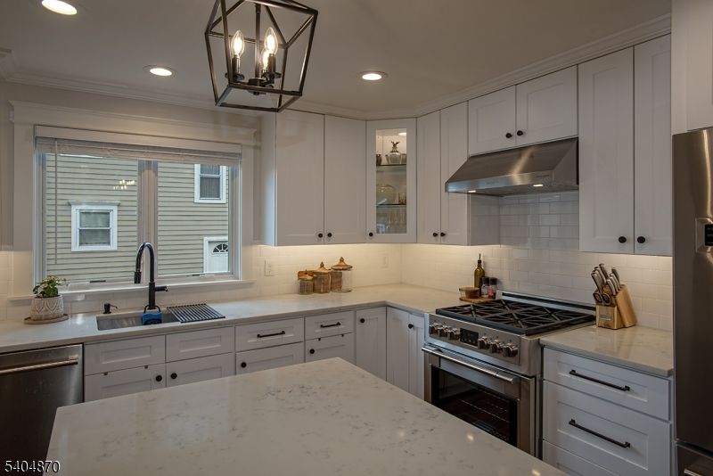 Interior, Kitchen, Pendant Lights, Recessed Lighting, Stainless Steel Appliances