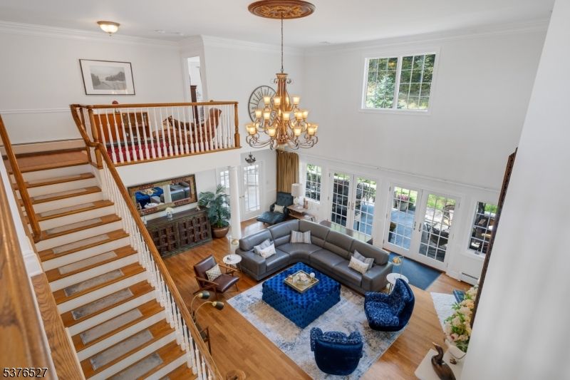 Chandelier, Dining room, Interior, Living room, Wood Texture Flooring