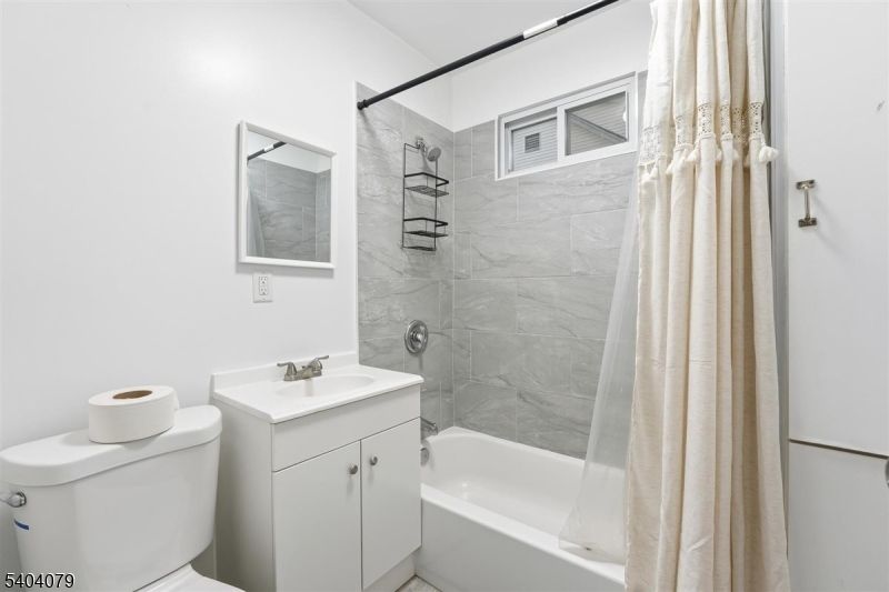 Bathroom, Interior, Marble Walls