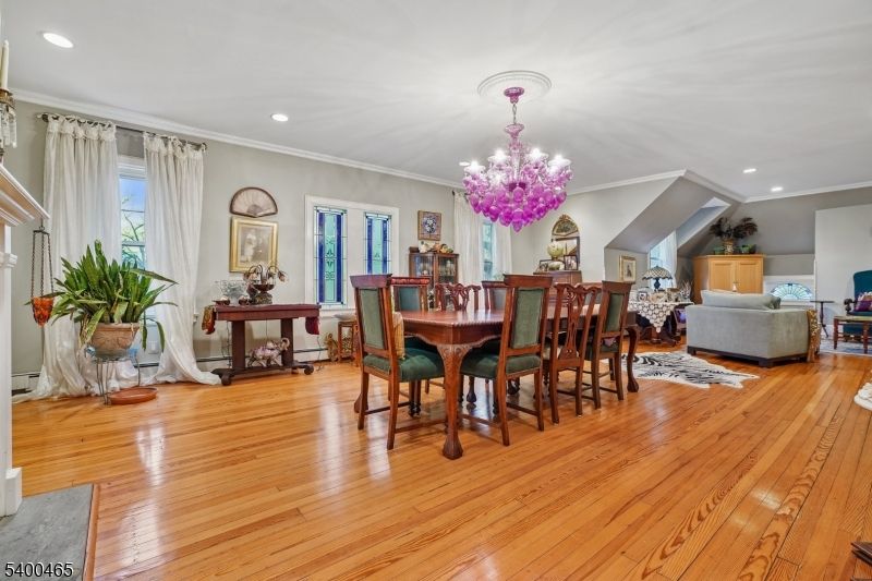 Chandelier, Dining room, Interior, Living room, Recessed Lighting, Wood Texture Flooring