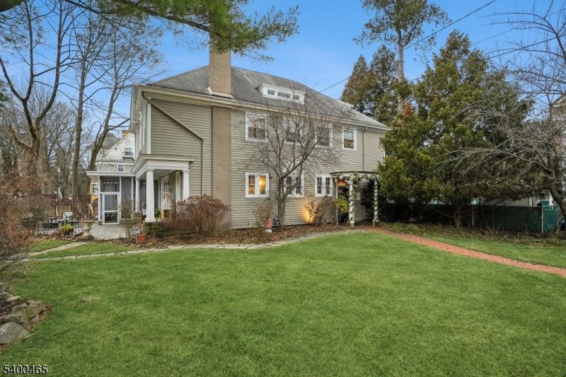 Backyard, Exterior, Facade, Georgian