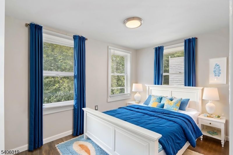 DE Listing image placeholder