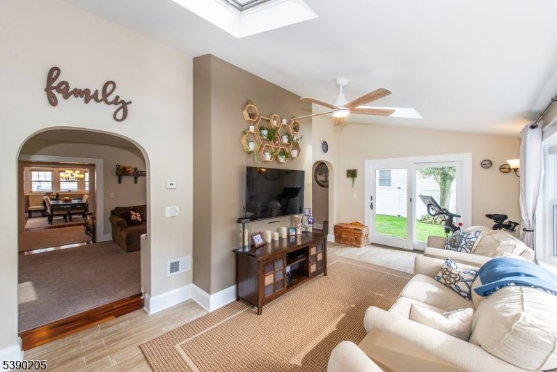 Dining room, Interior, Living room, Wood Texture Flooring