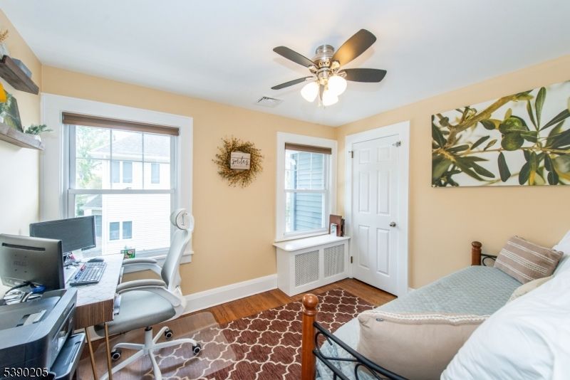 Bedroom, Home Office, Interior, Wood Texture Flooring