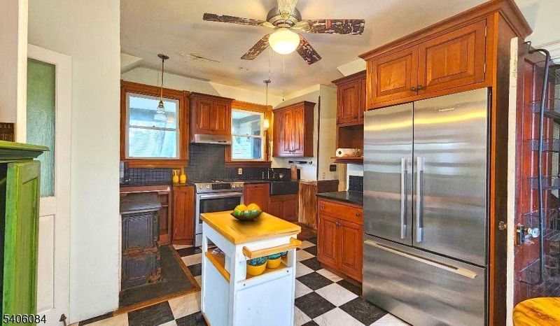 Interior, Kitchen, Pendant Lights, Stainless Steel Appliances