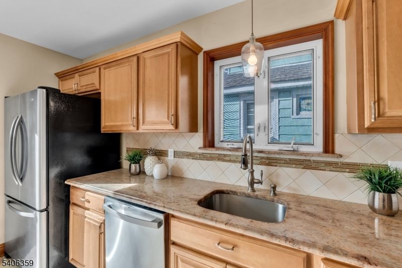 Interior, Kitchen, Pendant Lights