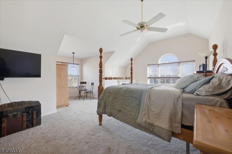 Bedroom, Interior, Pendant Lights