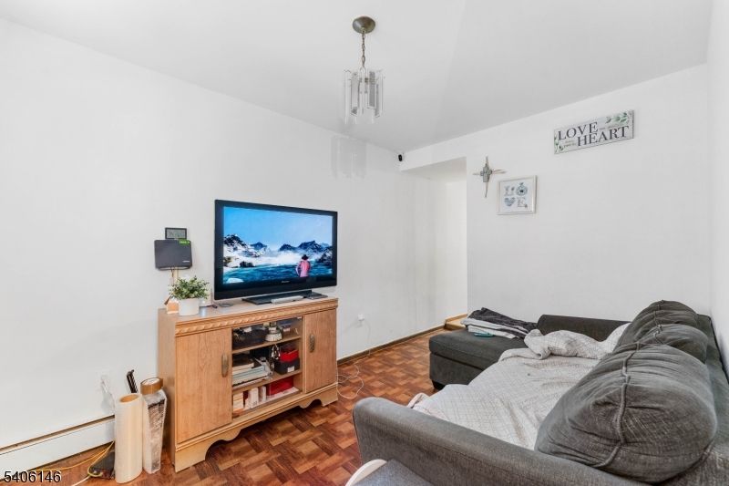Interior, Living room, Pendant Lights, Wood Texture Flooring