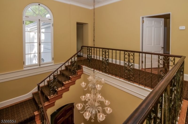 Chandelier, Interior
