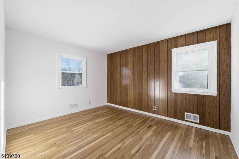 Empty room, Interior, Wood Texture Flooring, Wooden Walls