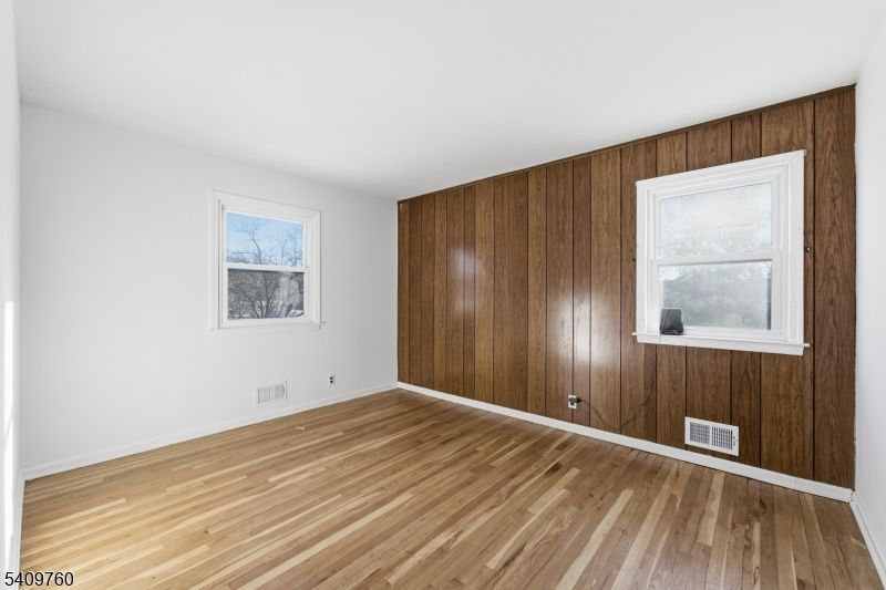 Empty room, Interior, Wood Texture Flooring, Wooden Walls