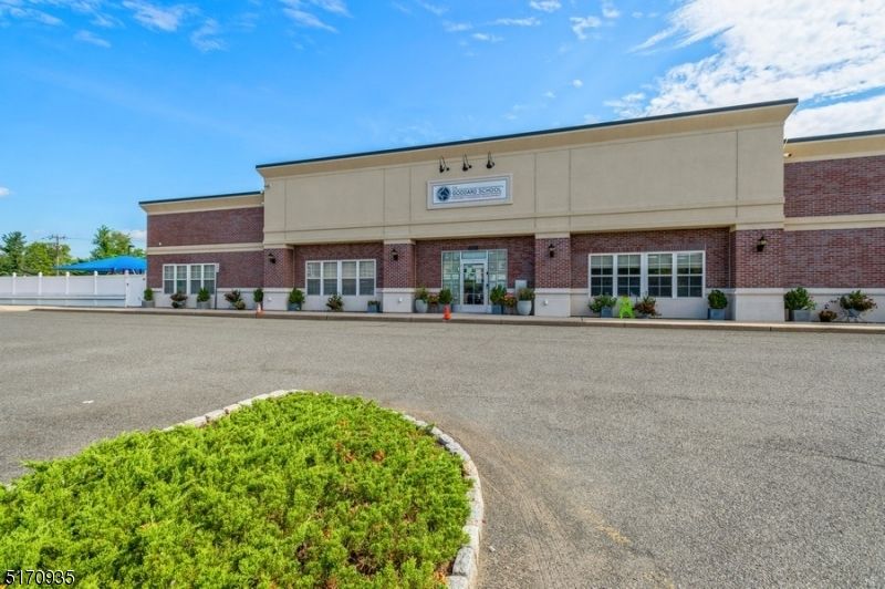 Exterior, Facade, Brick Facade, Modern