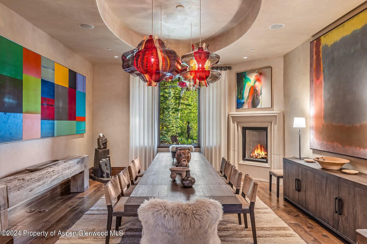 Dining room, Fireplace, Interior, Pendant Lights, Recessed Lighting, Wood Texture Flooring