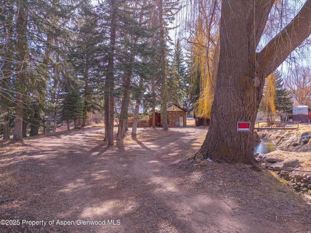 Backyard, Detached Garage, Exterior