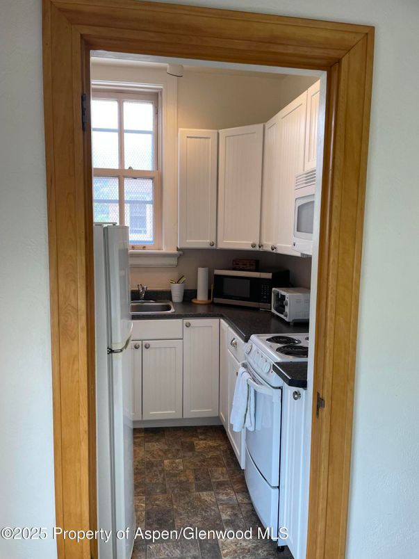 Interior, Kitchen, Washer