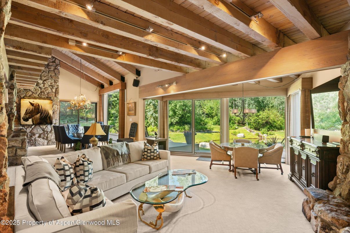 Chandelier, Dining room, Interior, Living room, Wooden Beams, Wooden Ceilings