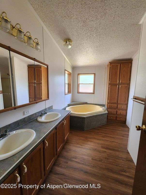 Bathroom, Dual Sink Vanities, Interior, Wood Texture Flooring