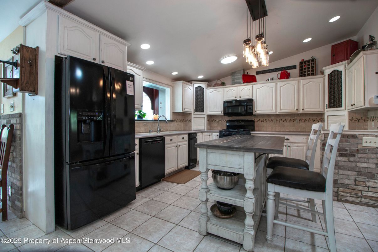 Interior, Kitchen, Pendant Lights, Recessed Lighting