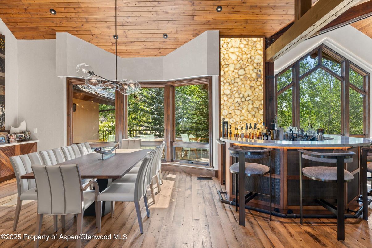 Dining room, Interior, Pendant Lights, Recessed Lighting, Wooden Ceilings, Wood Texture Flooring