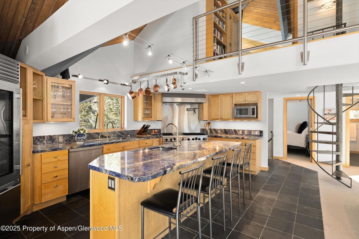 Interior, Kitchen, Stainless Steel Appliances