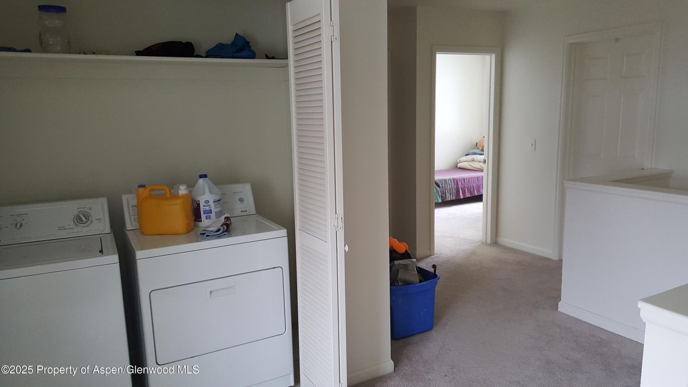 Interior, Utility Closets, Washer