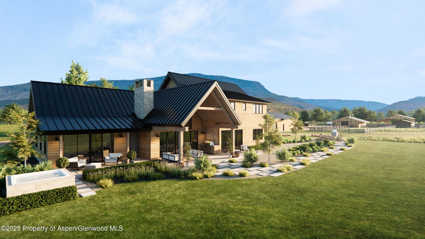 Backyard, Exterior, Facade, Log Home