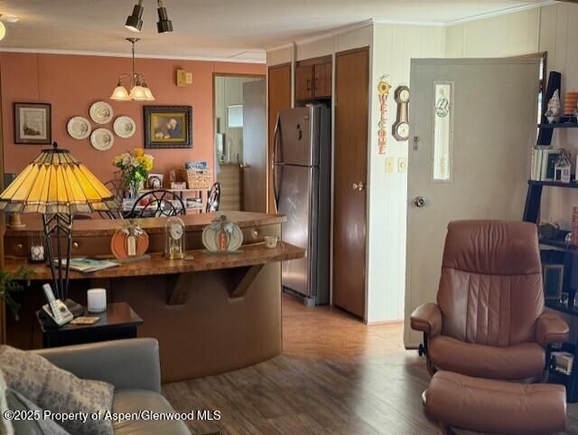 Dining room, Interior, Kitchen, Pendant Lights, Wood Texture Flooring