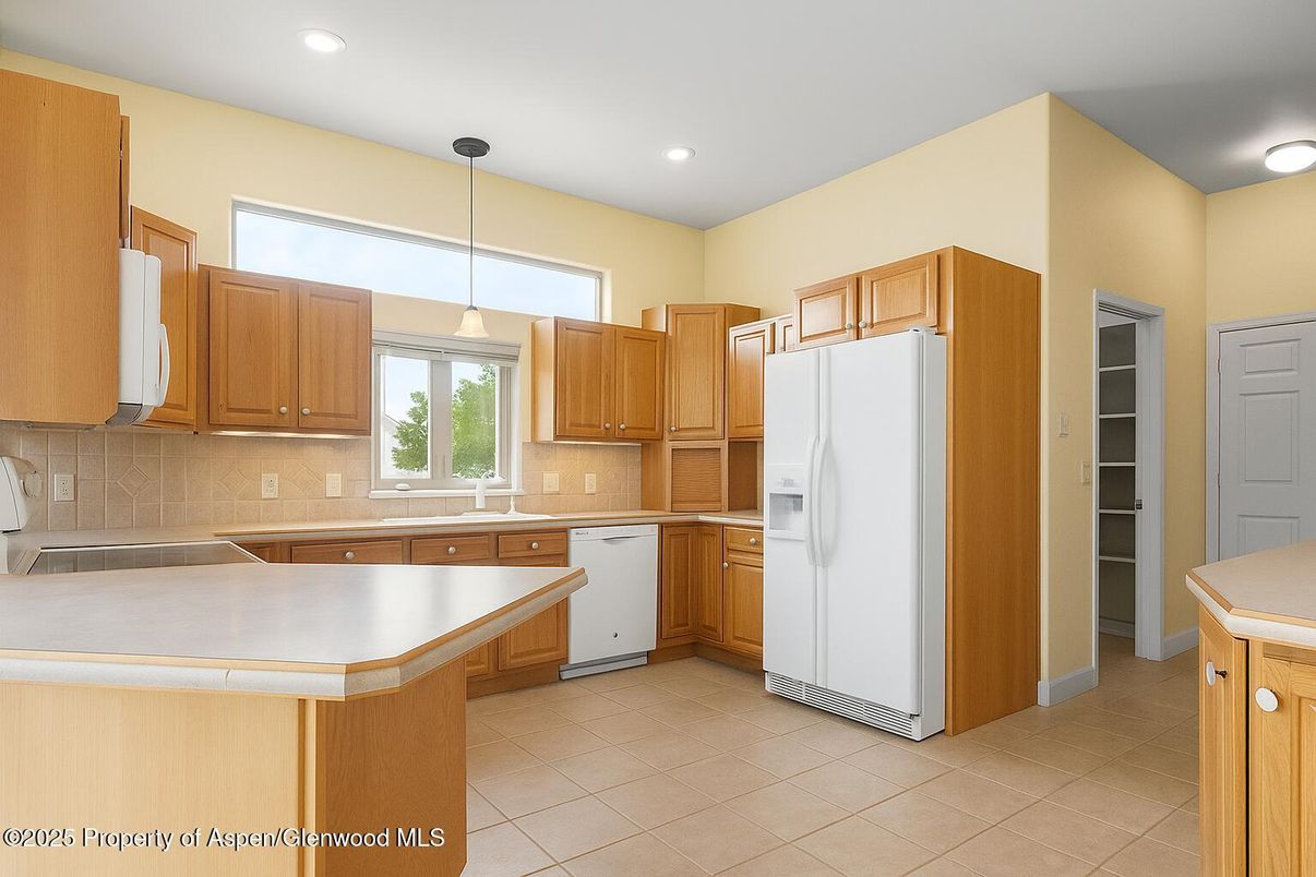 Interior, Kitchen, Pendant Lights, Recessed Lighting