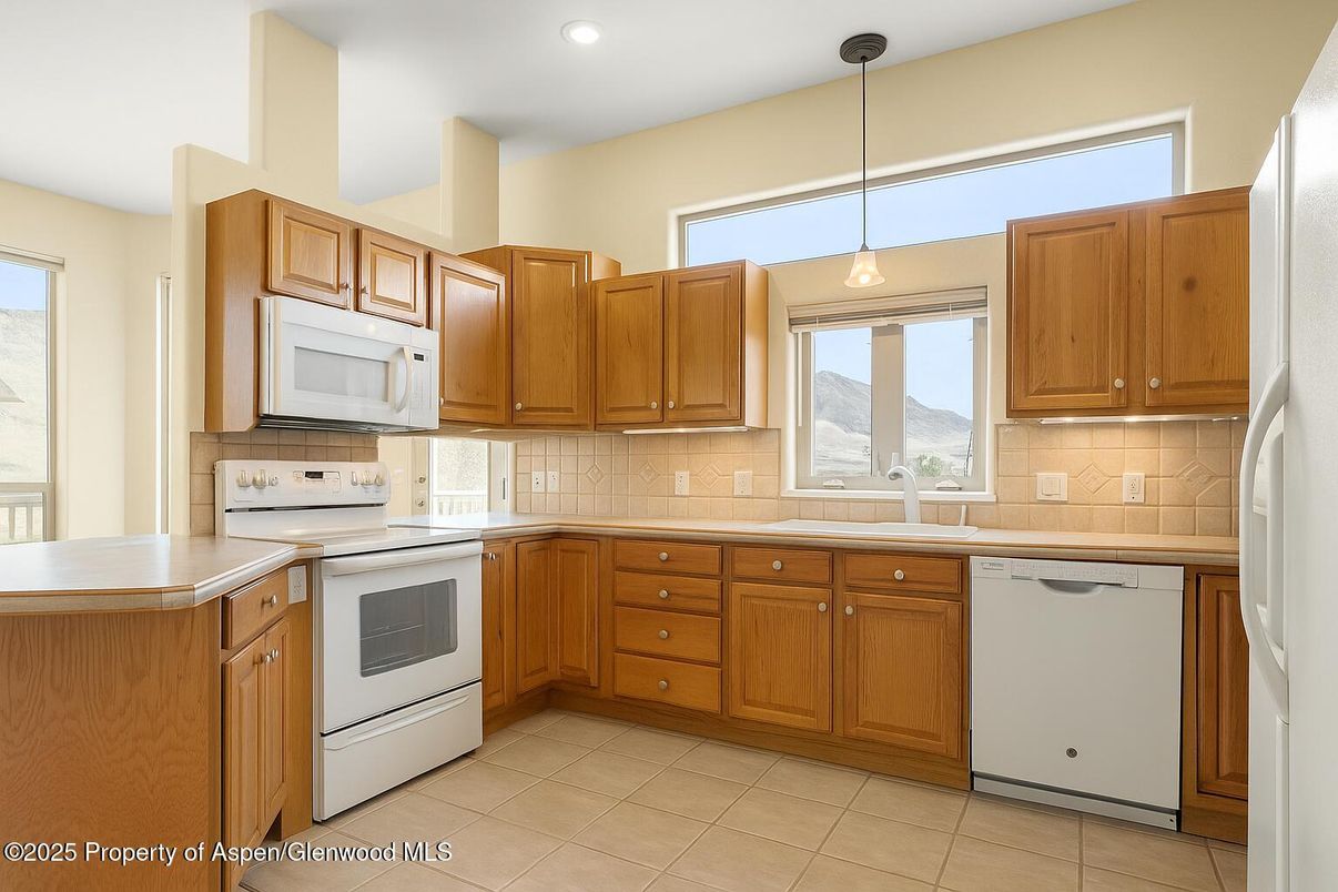 Interior, Kitchen, Pendant Lights, Recessed Lighting