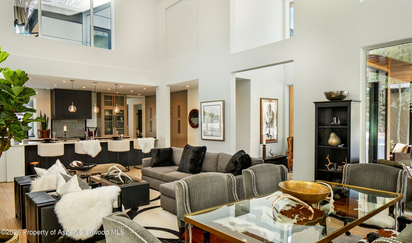 Dining room, Interior, Kitchen, Living room, Pendant Lights, Recessed Lighting